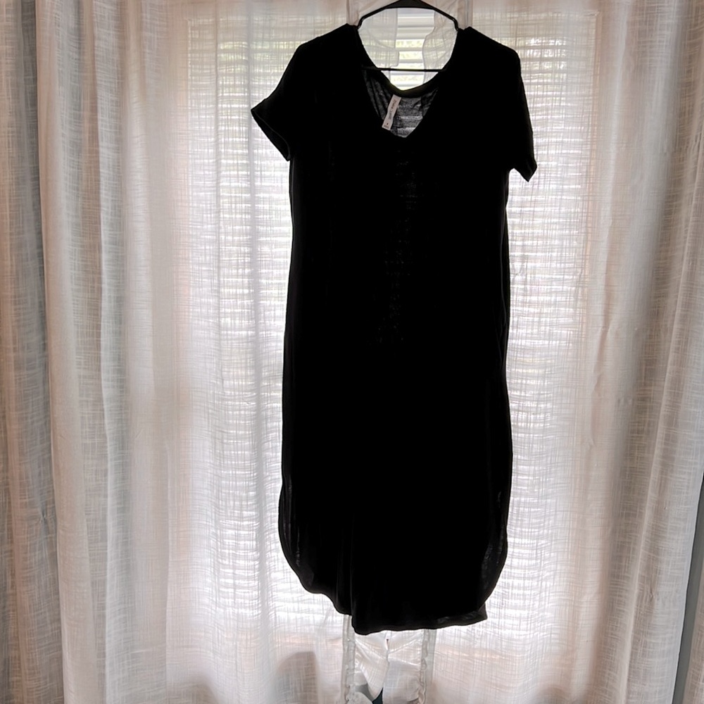 Black oversized midi dress with pockets